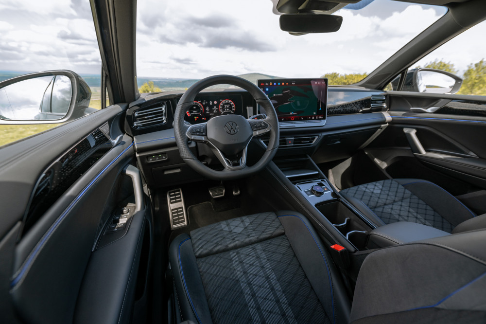 Volkswagen Tiguan R-Line 2.0 TDI 4MOTION